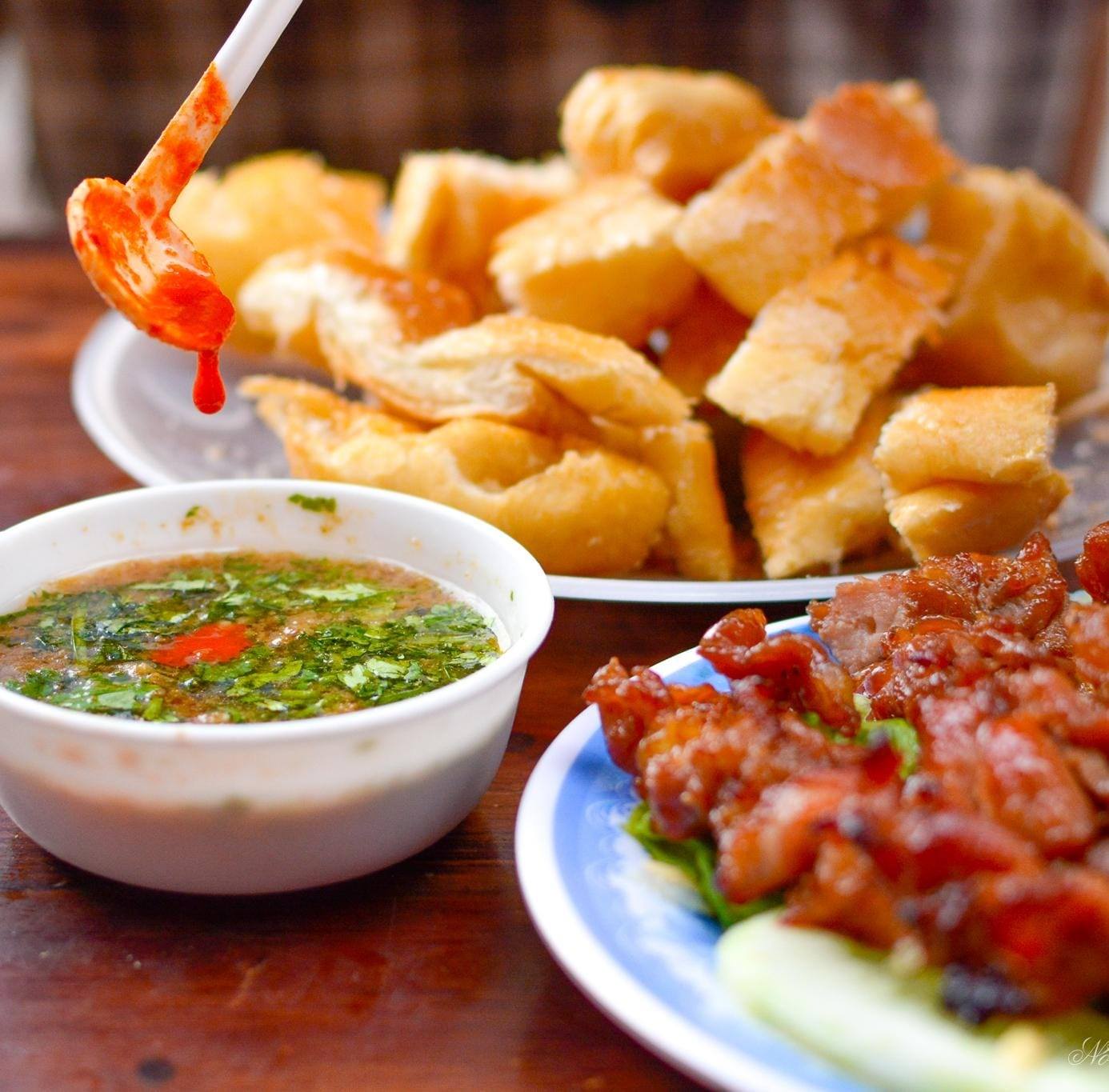 Bánh Mì Thu Thắng - Thưởng Thức Hương Vị Độc Đáo Của Bánh Mì Nướng Chấm Sốt Tại Cao Bằng Bánh Mì Thu Thắng - Thưởng Thức Hương Vị Độc Đáo Của Bánh Mì Nướng Chấm Sốt Tại Cao Bằng