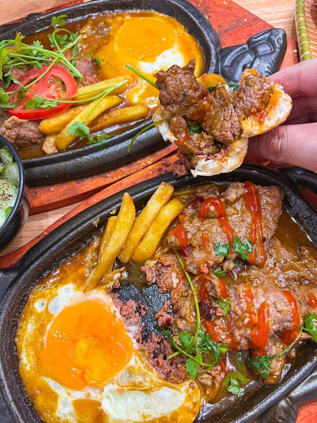 Bánh Mì Thu Thắng - Thưởng Thức Hương Vị Độc Đáo Của Bánh Mì Nướng Chấm Sốt Tại Cao Bằng Bánh Mì Thu Thắng - Thưởng Thức Hương Vị Độc Đáo Của Bánh Mì Nướng Chấm Sốt Tại Cao Bằng