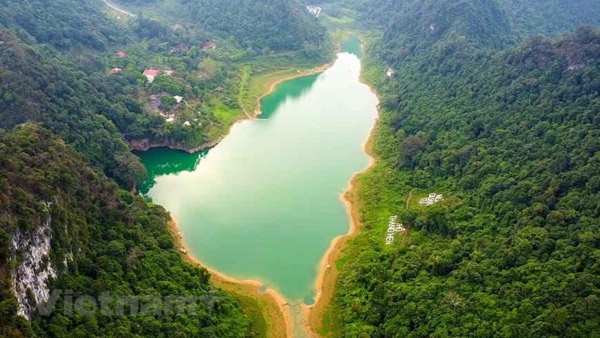 Review chuyến đi du lịch Cao Bằng 5 ngày 4 đêm - Trải nghiệm vẻ đẹp nguyên sơ và lòng hiếu khách của người vùng cao Review chuyến đi du lịch Cao Bằng 5 ngày 4 đêm - Trải nghiệm vẻ đẹp nguyên sơ và lòng hiếu khách của người vùng cao