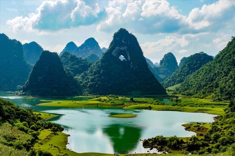 Cao Bằng - Thiên nhiên hùng vĩ, vẻ đẹp thơ mộng Cao Bằng - Thiên nhiên hùng vĩ, vẻ đẹp thơ mộng