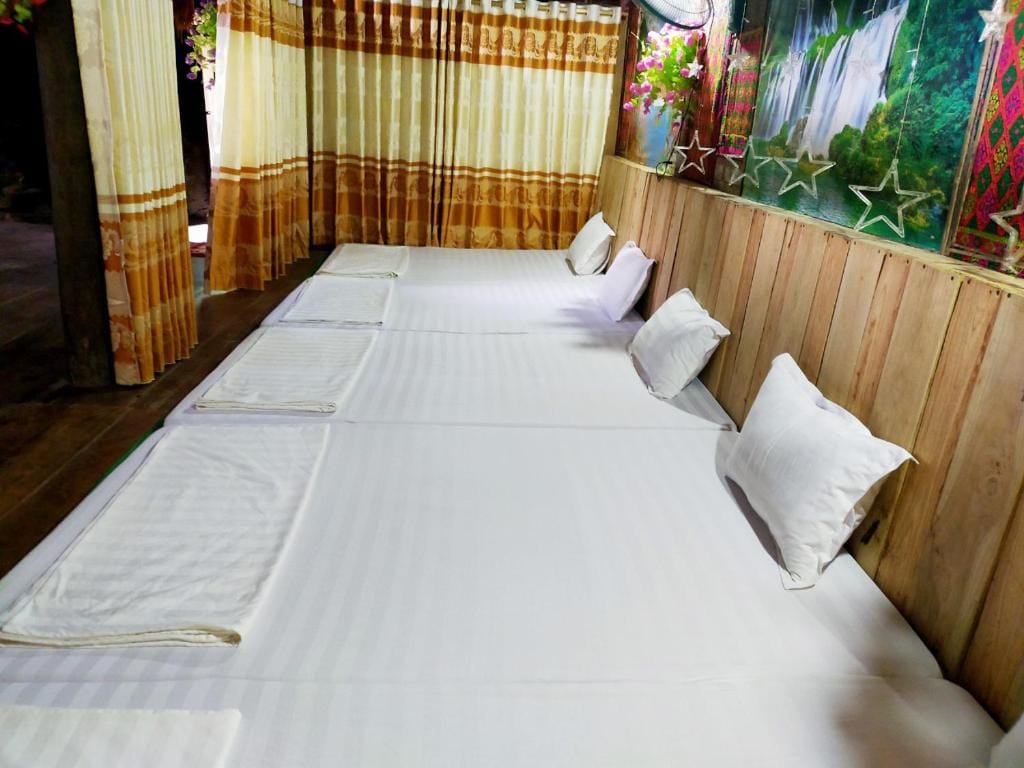 Minh Khang Homestay - Làng đá cổ Khuổi Ky: Trải nghiệm văn hóa Tày độc đáo tại Cao Bằng