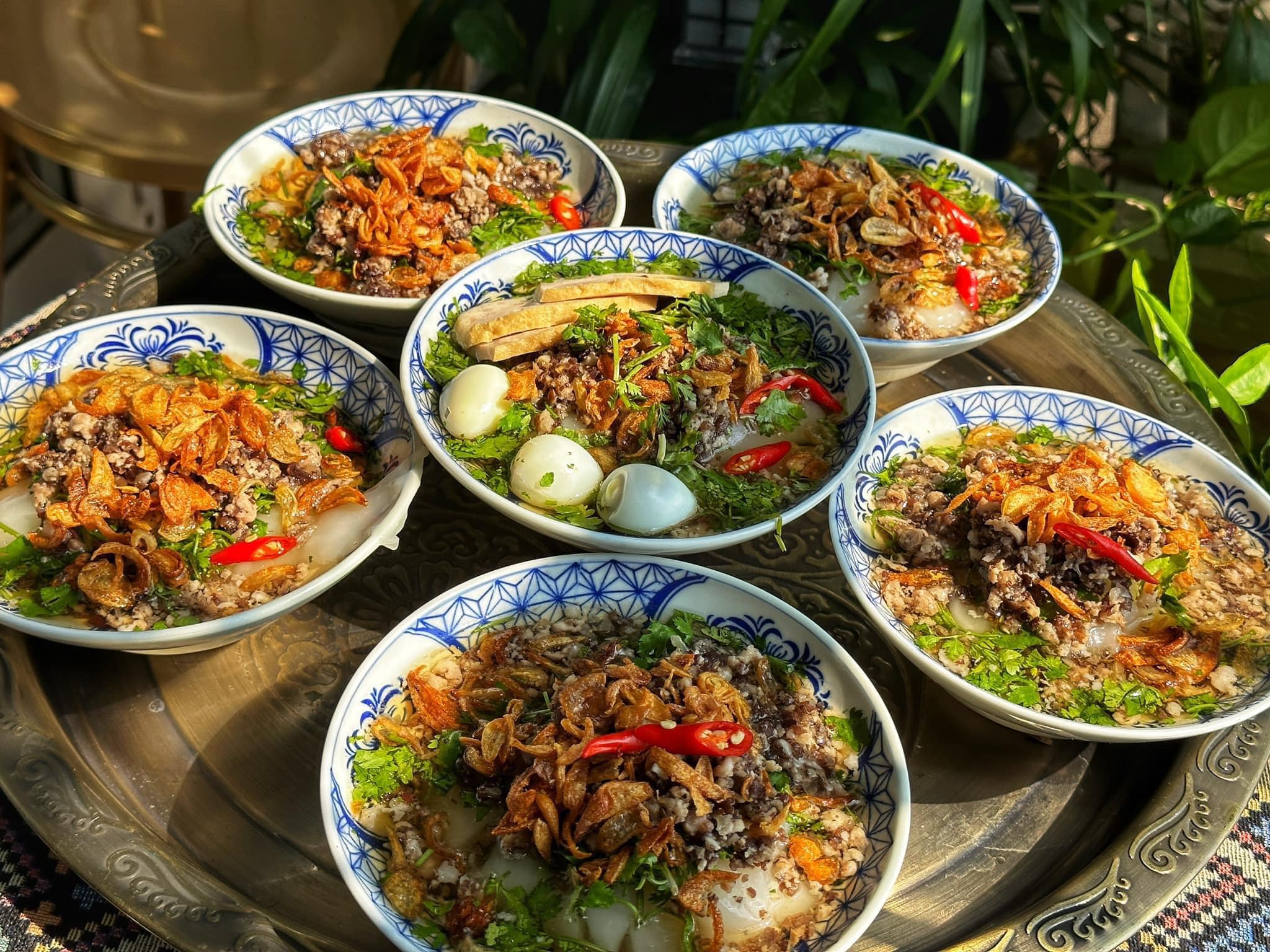 Hương Việt Palace Trung Tâm Tiệc Cưới, Hội Nghị, Nhà Hàng tại Cao Bằng Hương Việt Palace Trung Tâm Tiệc Cưới, Hội Nghị, Nhà Hàng tại Cao Bằng