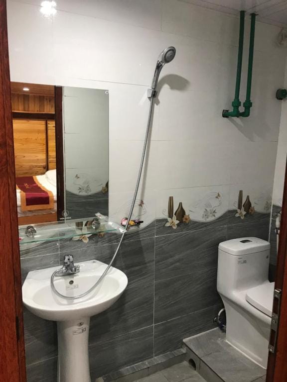 Tày Homestay Pác Bó - Cao Bằng: Trải nghiệm đậm đà bản sắc văn hóa vùng cao Tày Homestay Pác Bó - Cao Bằng: Trải nghiệm đậm đà bản sắc văn hóa vùng cao