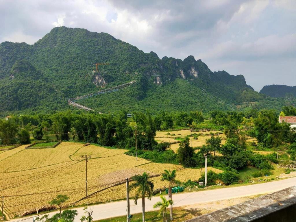 So Oanh Hotel gần Thác Bản Giốc Sự lựa chọn lý tưởng So Oanh Hotel gần Thác Bản Giốc Sự lựa chọn lý tưởng