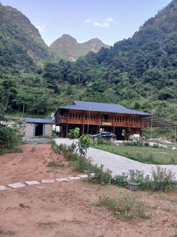 Tày Homestay Pác Bó - Cao Bằng: Trải nghiệm đậm đà bản sắc văn hóa vùng cao Tày Homestay Pác Bó - Cao Bằng: Trải nghiệm đậm đà bản sắc văn hóa vùng cao