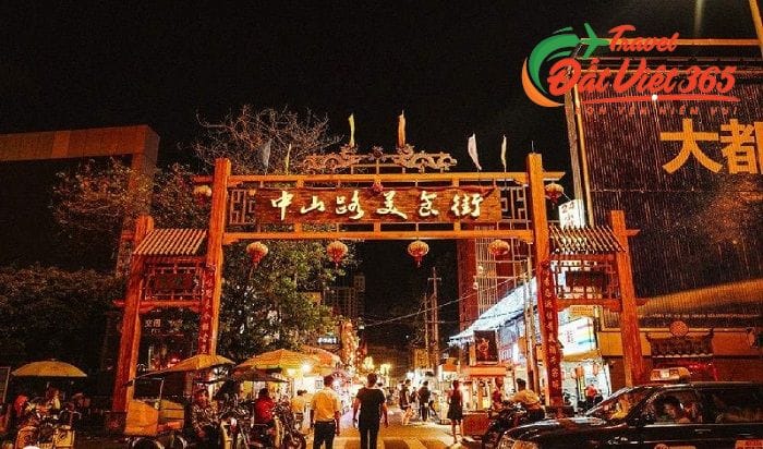 Tour Hà Nội - Làng Chài Vạn Vĩ - Trúc Sơn Cổ Trấn Tour Hà Nội - Làng Chài Vạn Vĩ - Trúc Sơn Cổ Trấn