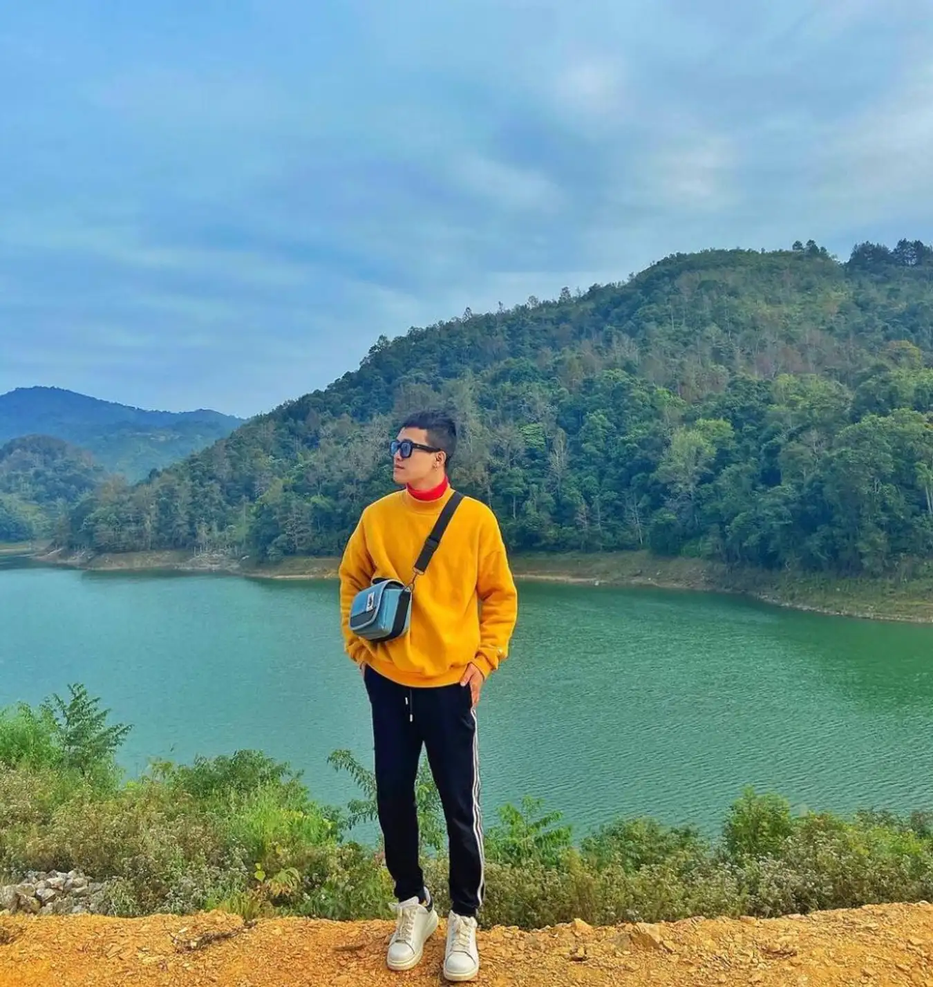 Hồ Bản Viết - Chiêm ngưỡng vẻ đẹp thơ mộng giữa lòng thiên nhiên Cao Bằng Hồ Bản Viết - Chiêm ngưỡng vẻ đẹp thơ mộng giữa lòng thiên nhiên Cao Bằng