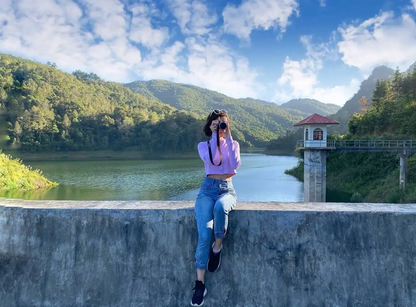 Hồ Bản Viết - Chiêm ngưỡng vẻ đẹp thơ mộng giữa lòng thiên nhiên Cao Bằng Hồ Bản Viết - Chiêm ngưỡng vẻ đẹp thơ mộng giữa lòng thiên nhiên Cao Bằng