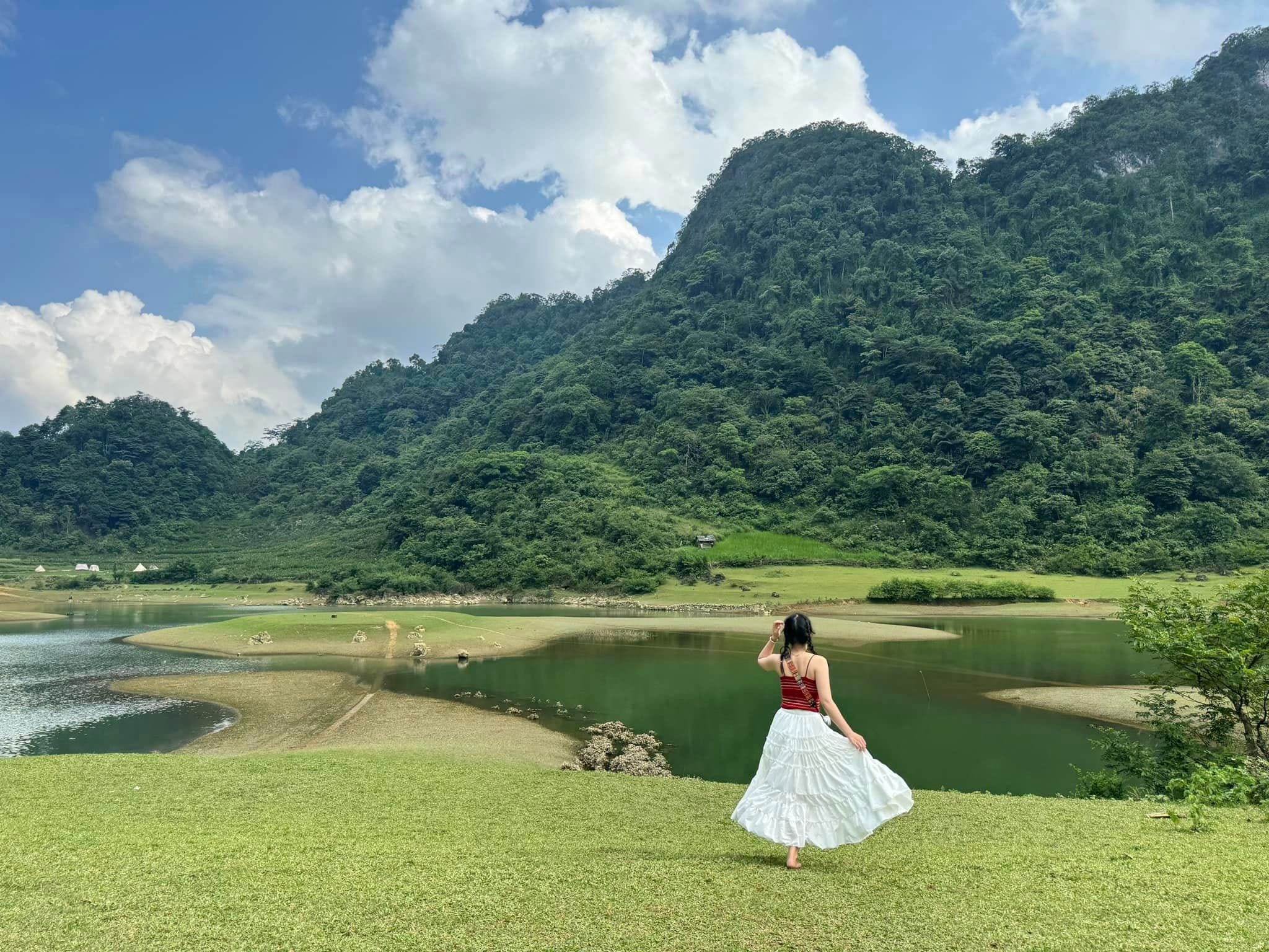 Review hành trình khám phá Cao Bằng 3 ngày 2 đêm – Vùng đất nên thơ khiến lòng người mê đắm Review hành trình khám phá Cao Bằng 3 ngày 2 đêm – Vùng đất nên thơ khiến lòng người mê đắm