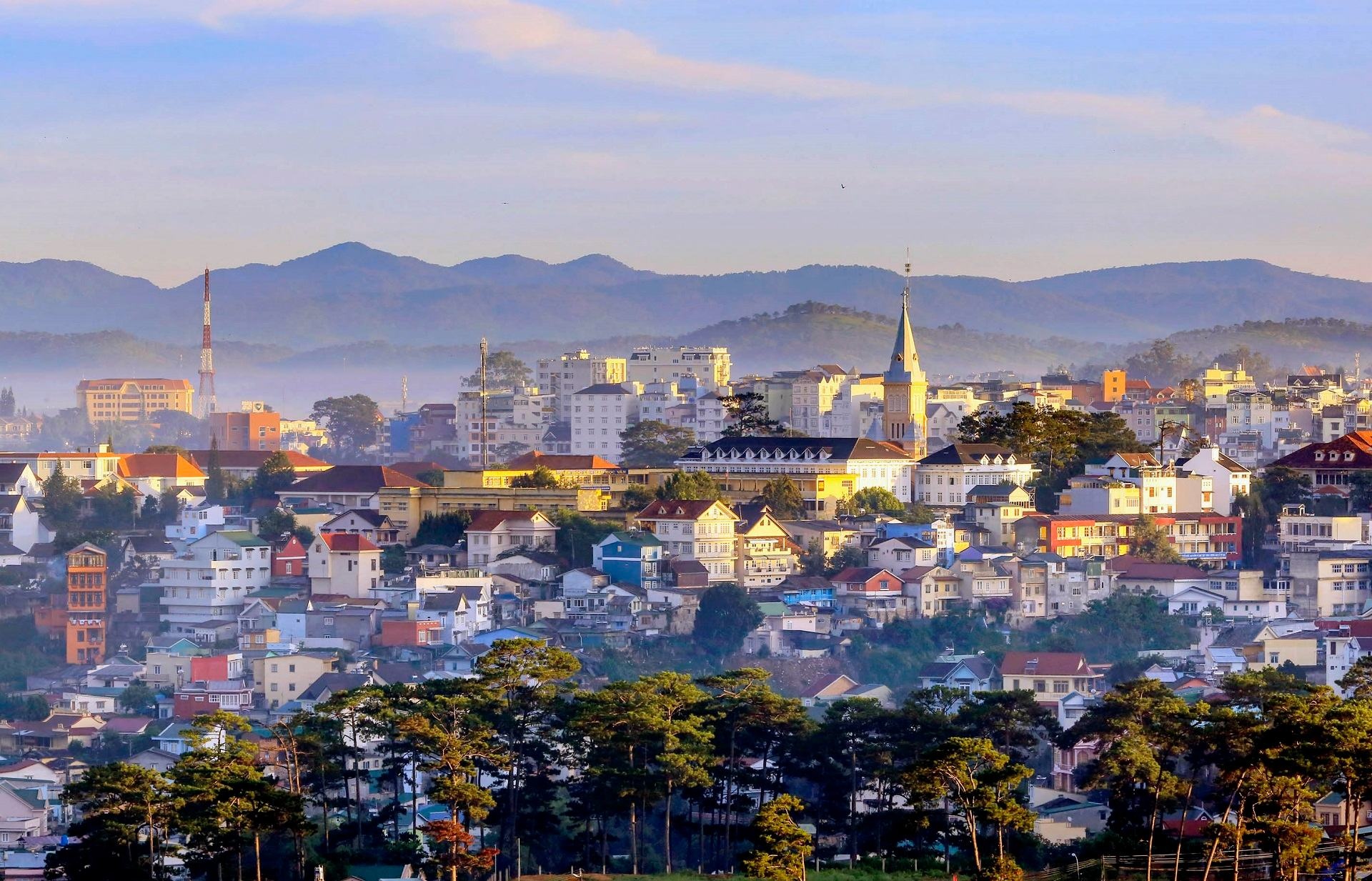 Top 20 Điểm Du Lịch Hot Nhất Việt Nam 2026 Được Du Khách Săn Đón Top 20 Điểm Du Lịch Hot Nhất Việt Nam 2026 Được Du Khách Săn Đón