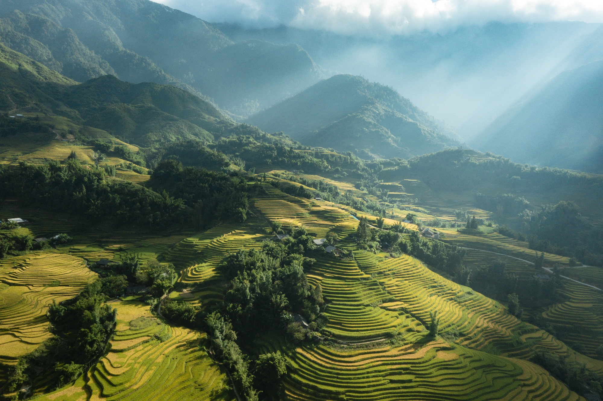 Top 20 Điểm Du Lịch Hot Nhất Việt Nam 2026 Được Du Khách Săn Đón Top 20 Điểm Du Lịch Hot Nhất Việt Nam 2026 Được Du Khách Săn Đón