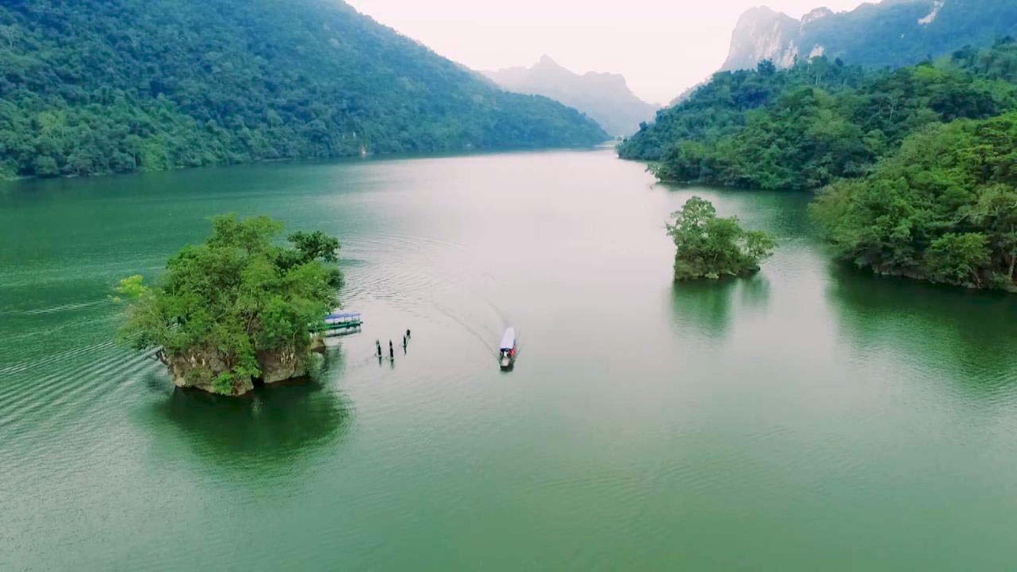 Top 20 Điểm Du Lịch Hot Nhất Việt Nam 2026 Được Du Khách Săn Đón Top 20 Điểm Du Lịch Hot Nhất Việt Nam 2026 Được Du Khách Săn Đón